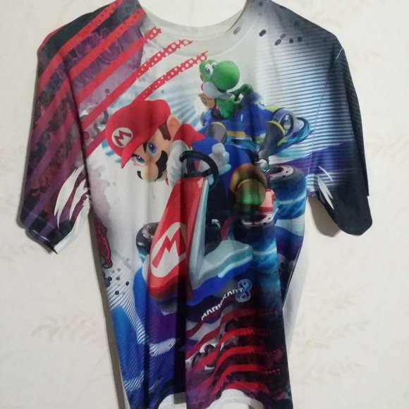 Mario Kart 8 Boys Graphic Shirt in Size XL 18/20 - Picture 1 of 4